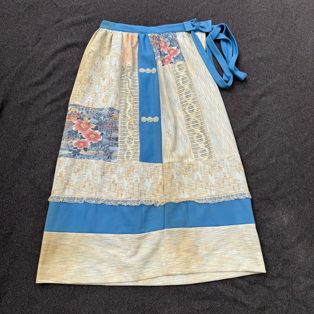 Women's Vintage 1970's Blue White Lace Floral Cottagecore Maxi Tie Skirt Large